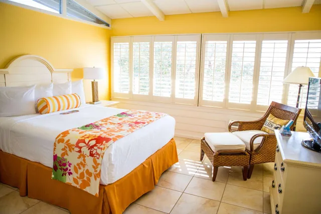 جناح بسرير كينج وسرير كوين بغرفة نوم واحدة بجاكوزي، Best Western Plus Yacht Harbor Inn 4/8