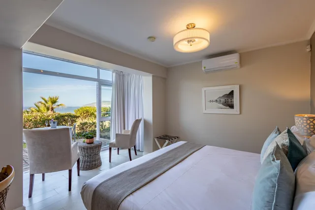 Sea Facing Room، The Robberg Beach Lodge 2/4