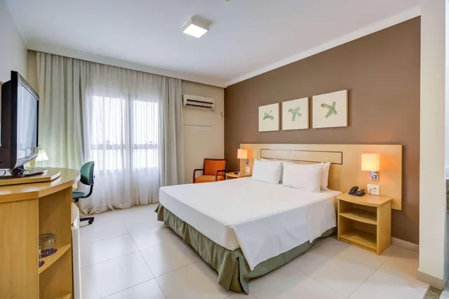 غرفة بسرير كوين، Comfort Hotel Franca 2/5