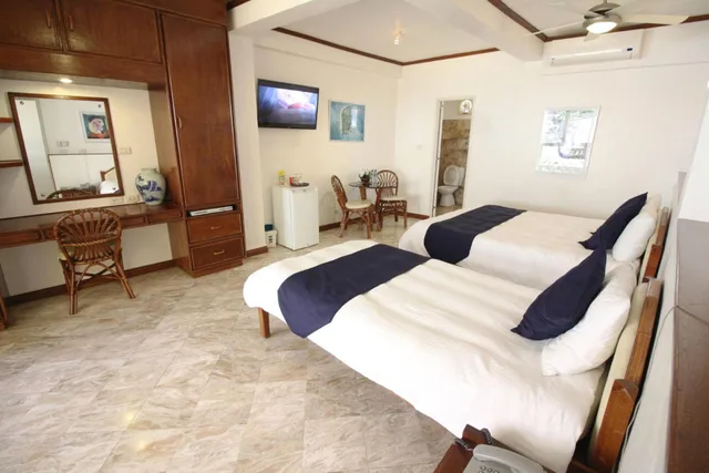 جناح بشرفة، Mermaid Resort 2/5