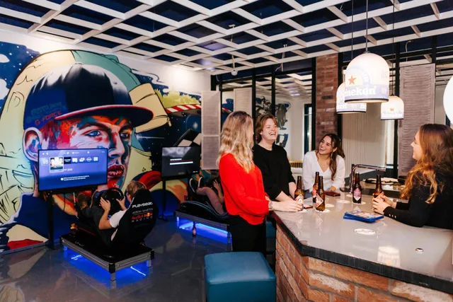 Theme, Studio, 5 Bunk Beds, External Bathroom، Amsterdam Teleport Hotel 4/4