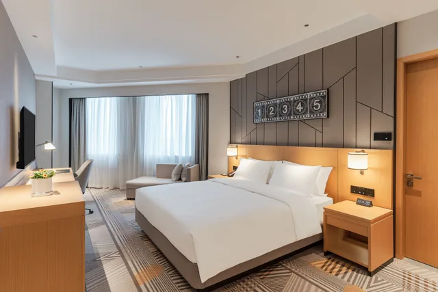 غرفة بسرير كينج مع أريكة، Hyatt Place Changchun Jingyue 1/2