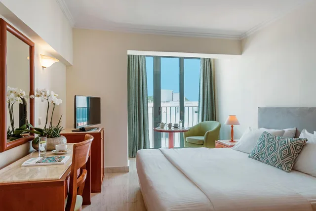 Room, Single, Lateral Side Sea View، Mitsis La Vita 2/4