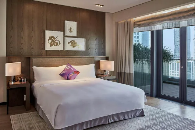1 Bedroom, Marvelous, Suite, King Bed, City View, Balcony, Club Floor, High Floor, W Guangzhou Hotel 1/1