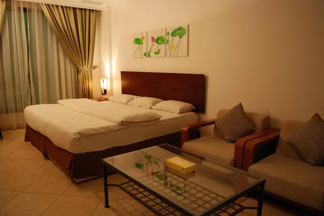 غرفة مفردة، Times Square Suite 6/11