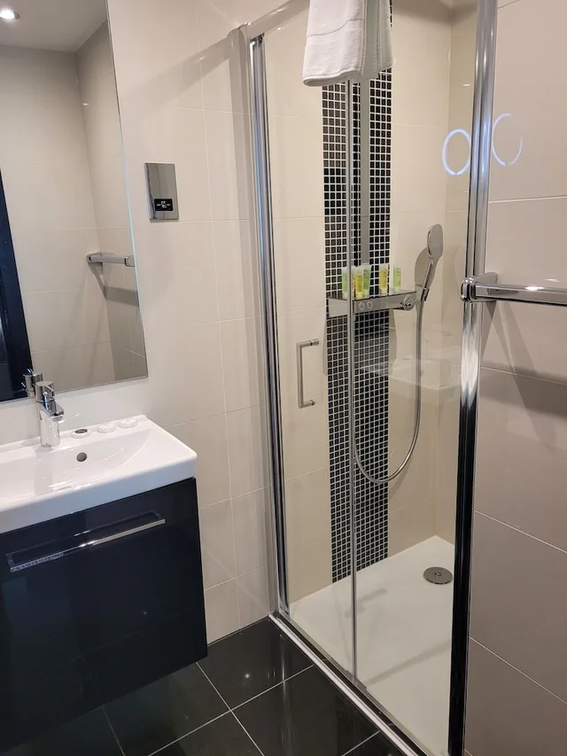 جناح تنفيذي بسرير مزدوج مع أريكة، Hatton Garden Hotel 3/3
