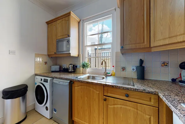 شقة بشرفة بغرفة نوم واحدة، Park Lane Apartments/Clarges Street 9/10