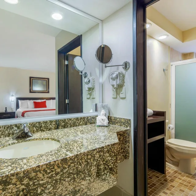 غرفة سوبيريور بسرير كينج، Eco City Hotel 5/5