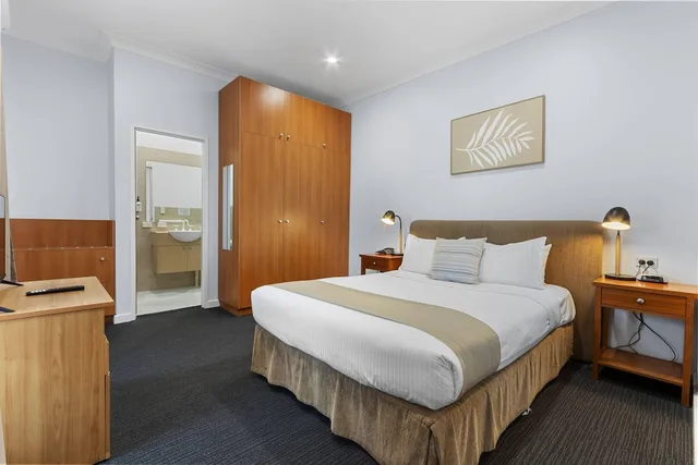 استوديو بسرير كوين، Comfort Inn and Suites Sombrero Adelaide 2/9