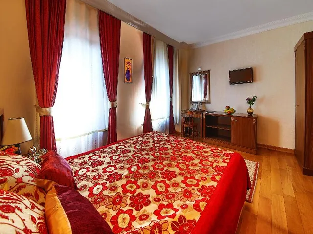 غرفة قياسية ثلاثية، Maritime Hotel Istanbul 2/2