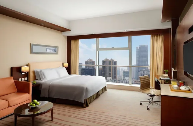 Suite, King Bed, New World Wuhan Hotel 1/3