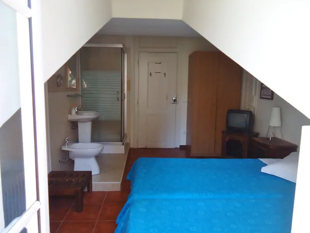 Room, Twin Beds, Shared Bathroom, Hotel Pouso Dos Anjos 5/10