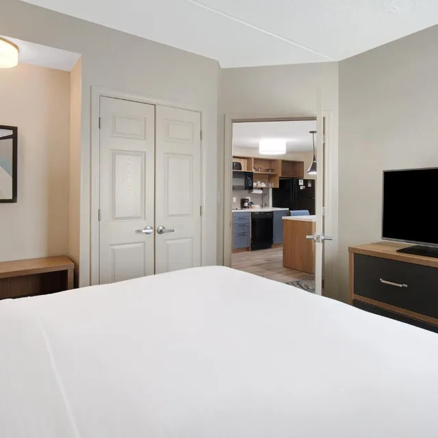 جناح، CANDLEWOOD SUITES COLUMBIA-FT. JACKSON 1/10