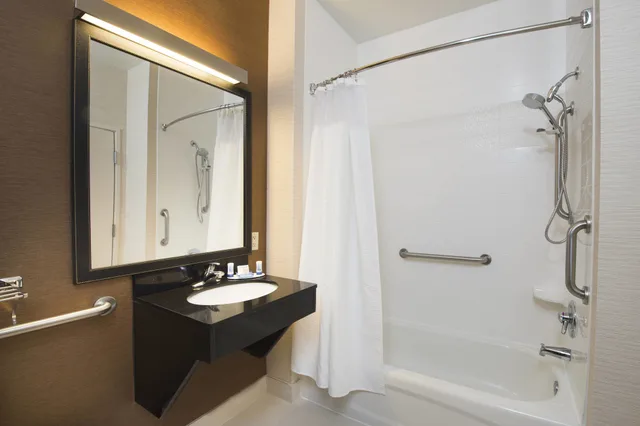 غرفة بسريرين كوين، Fairfield Inn By Marriott Huntsville 4/5