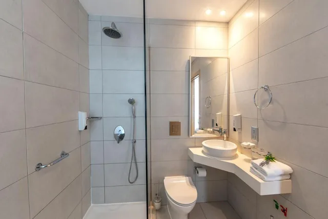 Room, Single Bed, Lateral Side Sea View، Vrissaki Beach Hotel 5/7