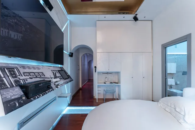 Junior Suite, Round Bed, Queen Bed, Hot Tub, Hotel Trecento 3/8