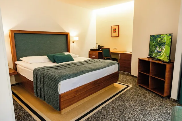 جناح جونيور بسرير مزدوج مع أريكة، Hotel Vitarium Terme Krka 2/6