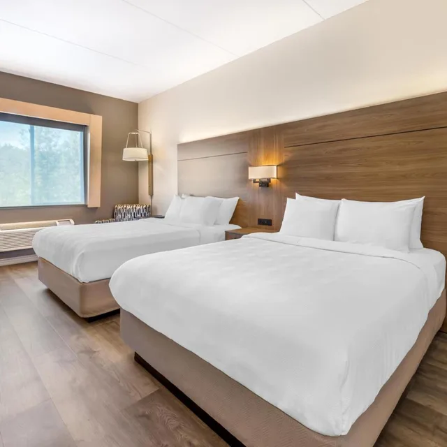 Room, 2 Queen Beds, Nature View، Best Western Plus 1000 Islands Hotel & Suites 1/3