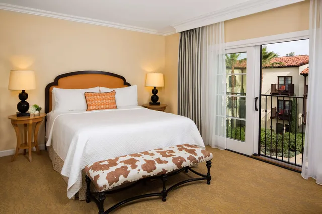 Estate, Suite, King Bed, Accessible، Estancia La Jolla Hotel And Spa 2/10