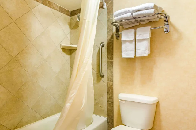 غرفة رباعية بسريرين كوين، Quality Inn Idaho Falls 10/10