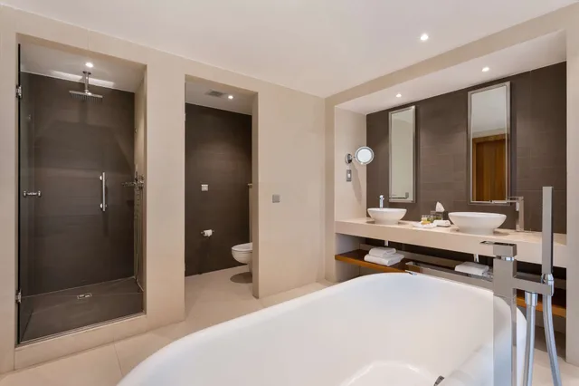 Relaxation, Suite, Double Bed, Sea View, Balcony, HILTON MALTA 4/4