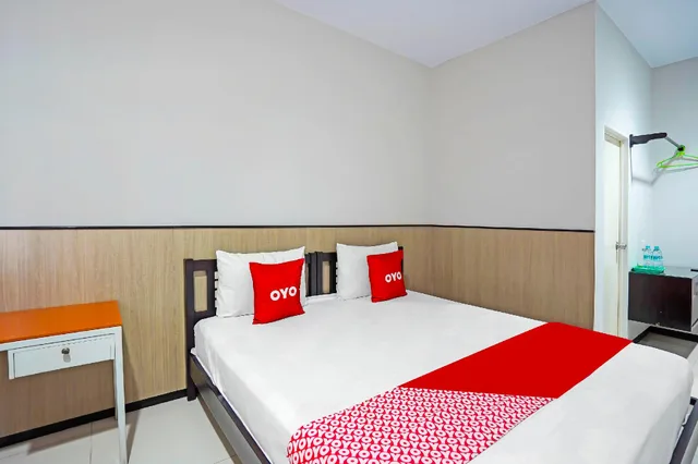 Saver Double، OYO 91710 Hotel Anugerah 1/1