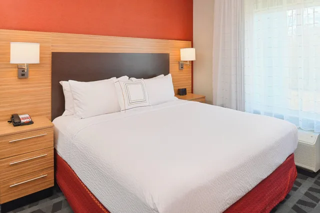 استوديو بسرير كينج، Towneplace Suites Laplace 3/6