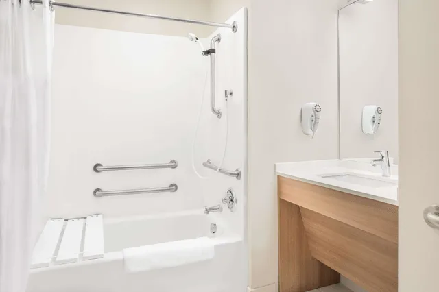 Studio, Suite, 2 Queen Beds, Accessible, Microtel Inn and Suites By Wyndham Ocean City 3/3