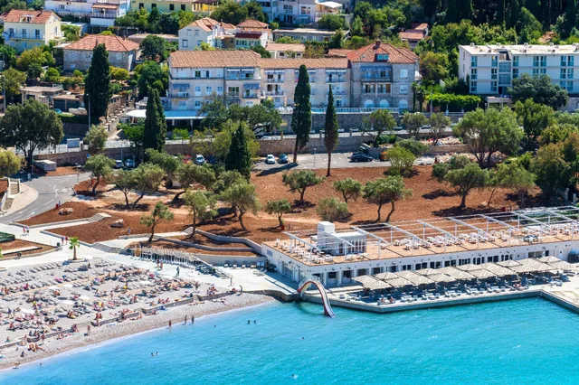 غرفة قياسية مفردة بسرير مزدوج، Hotel Komodor 1/1
