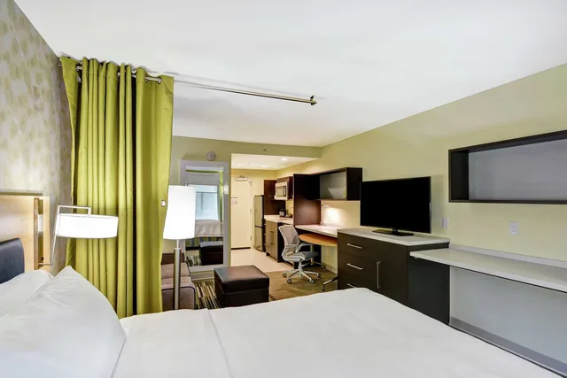 جناح استوديو بسرير كوين لذوي الإعاقة، Home2 Suites by Hilton Hilton Head 2/4