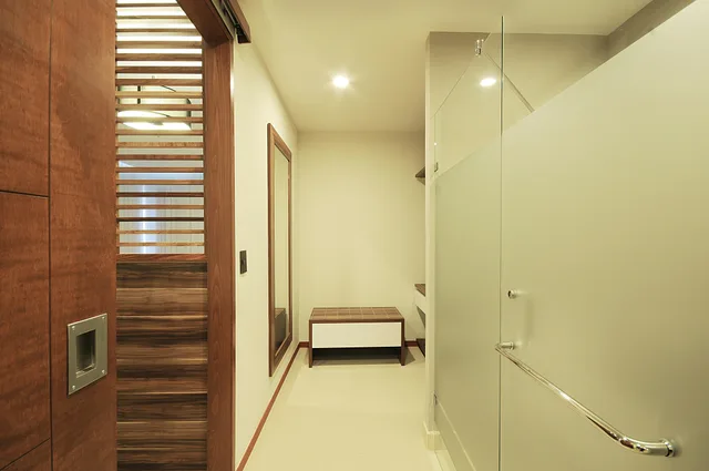 جناح بسرير كينج بإطلالة على المدينة بشرفة في الطابق العلوي، Holiday Inn Express Puerto Vallarta 3/4