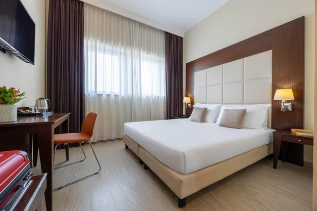 غرفة كلاسيكية بسرير مزدوج، iH Hotels Milano Watt 13 3/10