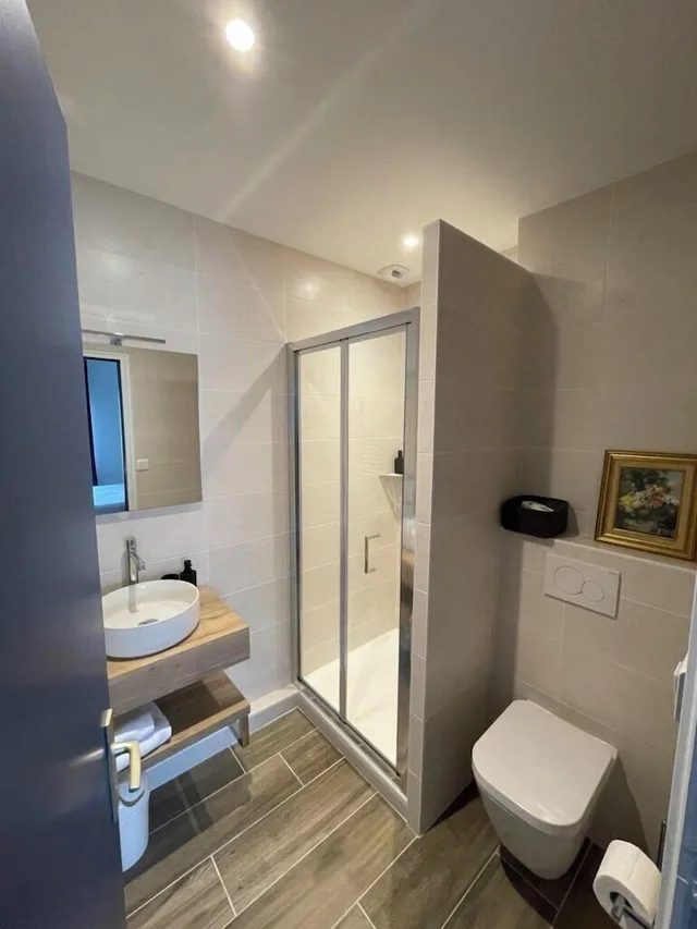 غرفة سوبيريور بسرير كوين، Hotel Restaurant de la Marine 8/10