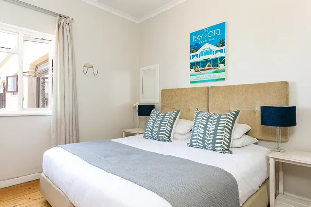 2 Bedrooms, Pool, Family, Traditional، Camps Bay Village 1/3