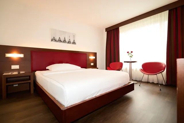 غرفة ديلوكس بسرير كينج، Hotel Conti 6/10