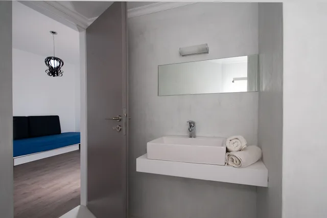 استوديو بسرير كينج، Aestas Apts 9/9