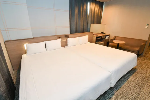 Deluxe, Twin Beds, Station View، Sanco Inn Nagoya Shinkansen Guchi Annex 4/10
