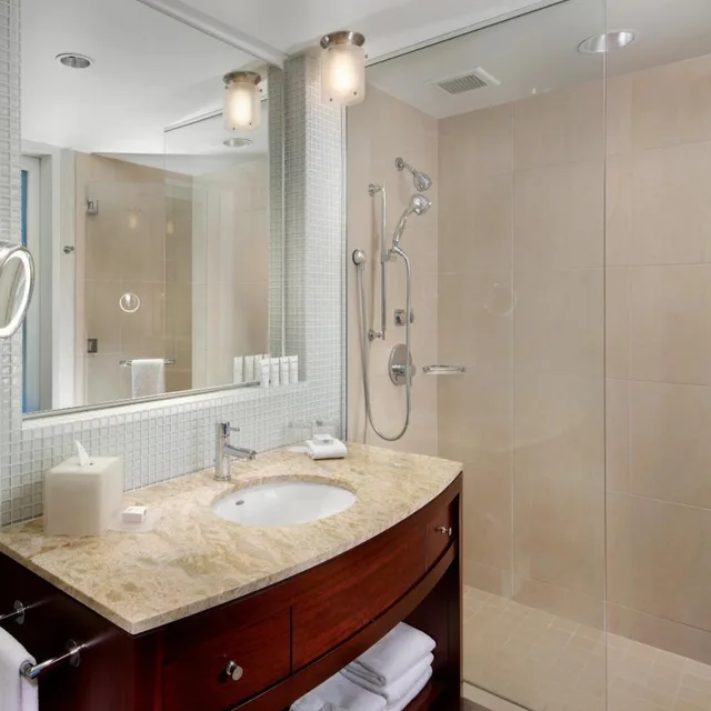 غرفة بسرير كينج بإطلالة، Intercontinental San Francisco Hotel 4/4