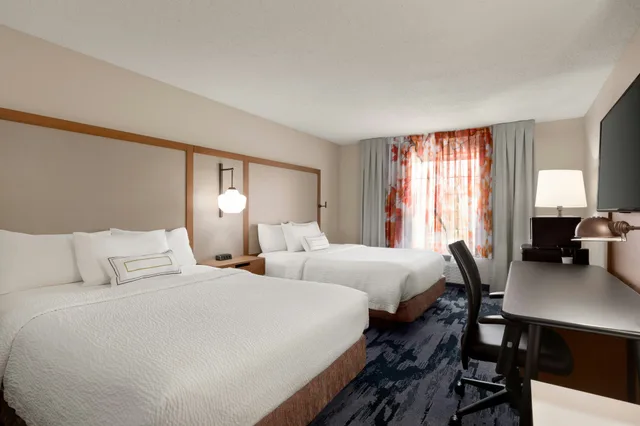غرفة بسريرين كوين، Fairfield Inn Suites Wheeling St Clairsville Oh 1/5