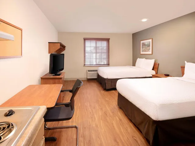 غرفة بسريرين مزدوجين، Extended Stay America Select Suites - Fayetteville - West 3/7