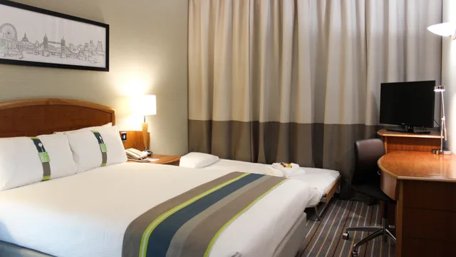 Family, B&b Hotel London Heathrow 4/6