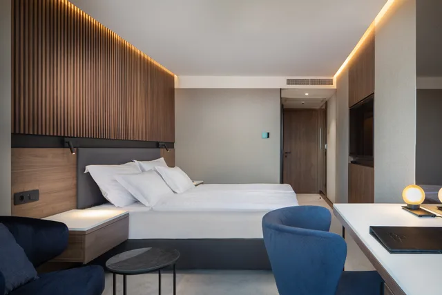 Standard, Double Bed, French Balcony, Boutique Hotel Noemia 2/5