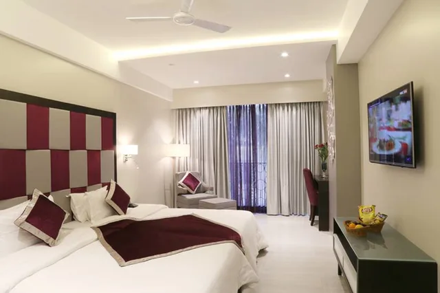 غرفة بريميوم، The Flora Grand 1/2