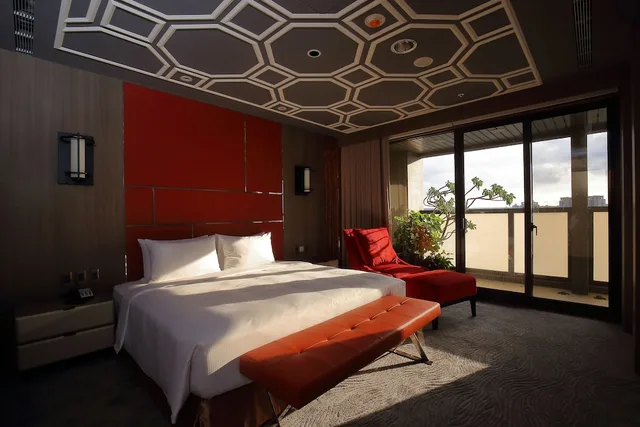 Presidential, Green, Suite, 1 King and 2 Queen Beds، Kloud Hotel 1/2