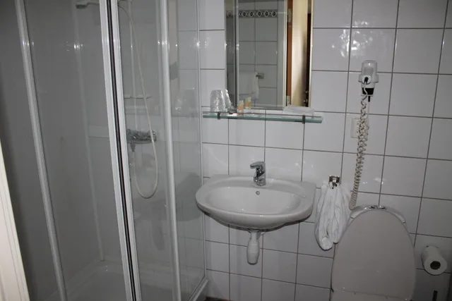 غرفة بسرير مزدوج أو سريرين منفصلين، Klver Hotel 5/7