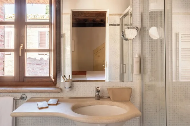 غرفة كلاسيكية بسرير كوين، Castello Di Leonina Relais 9/10