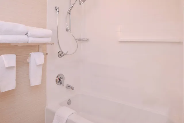 غرفة بسريرين كوين لذوي الإعاقة، Fairfield By Marriott Inn Suites Plymouth White Mountains 5/7