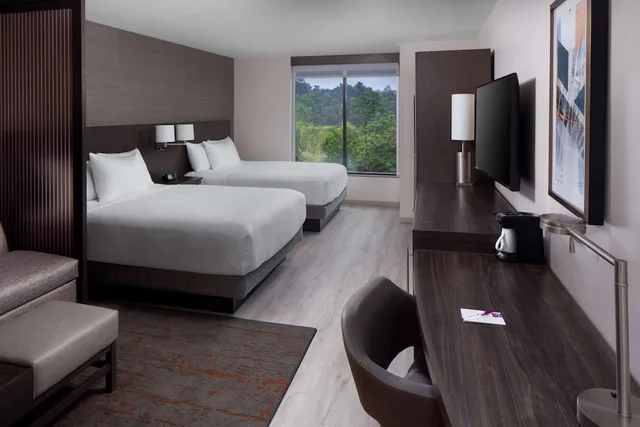 Room, 2 Queen Beds, Sofa, Accessible, Hyatt Place Poughkeepsie 1/3