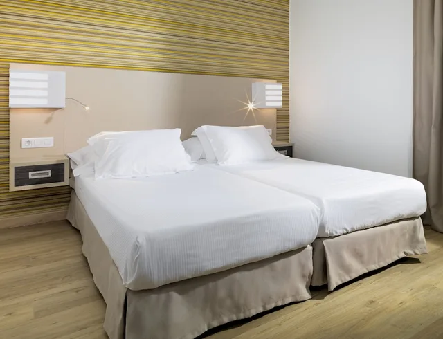 جناح بسرير مزدوج وسرير فردي، H10 Taburiente Playa 2/4