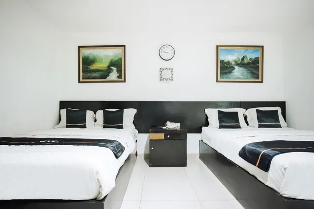 جناح عائلي بسرير مزدوج وسرير فردي، Townhouse Oak Ilir Timur I Near Ptc Mall 1/2